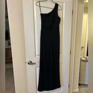 NWT Lulus Elegant Black One-Shoulder Jumpsuit size small